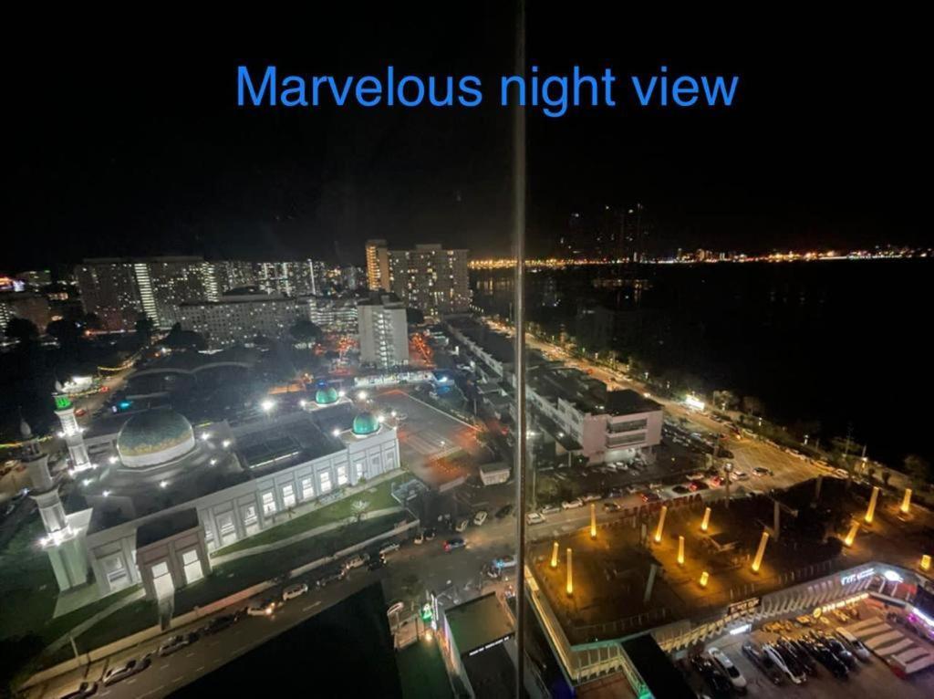Maritime Suites Duplex Marvelous Sea View George Town Bagian luar foto