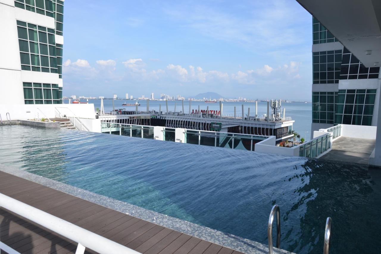 Maritime Suites Duplex Marvelous Sea View George Town Bagian luar foto