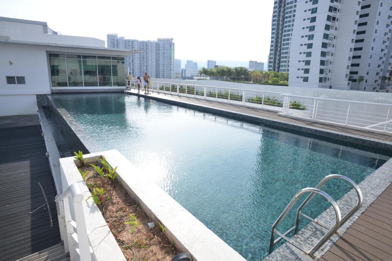 Maritime Suites Duplex Marvelous Sea View George Town Bagian luar foto